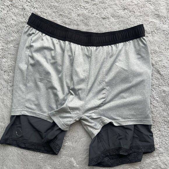 Vuori Men’s Kore Short 7” Inseam Lined Black Basket Weave Pattern V302 Size XXL - Picture 7 of 9